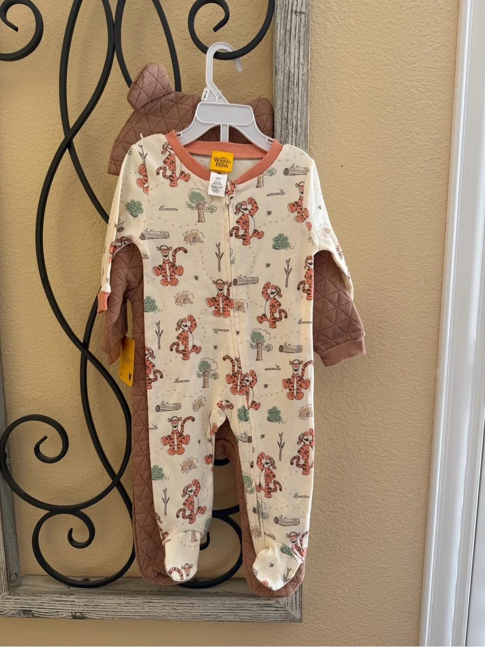 Tigger Brown Quilted Baby two-Piece with Hood
